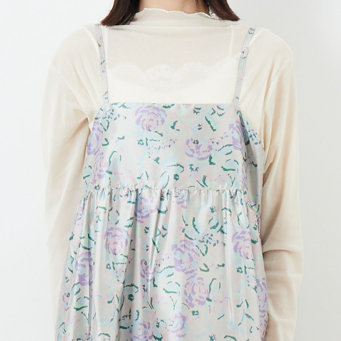 ne Quittez pas [ヌキテパ] フラワープリントキャミドレス [010552FG2] 51 ECRU &&モデル身長：162cm 着用サイズ：F&&