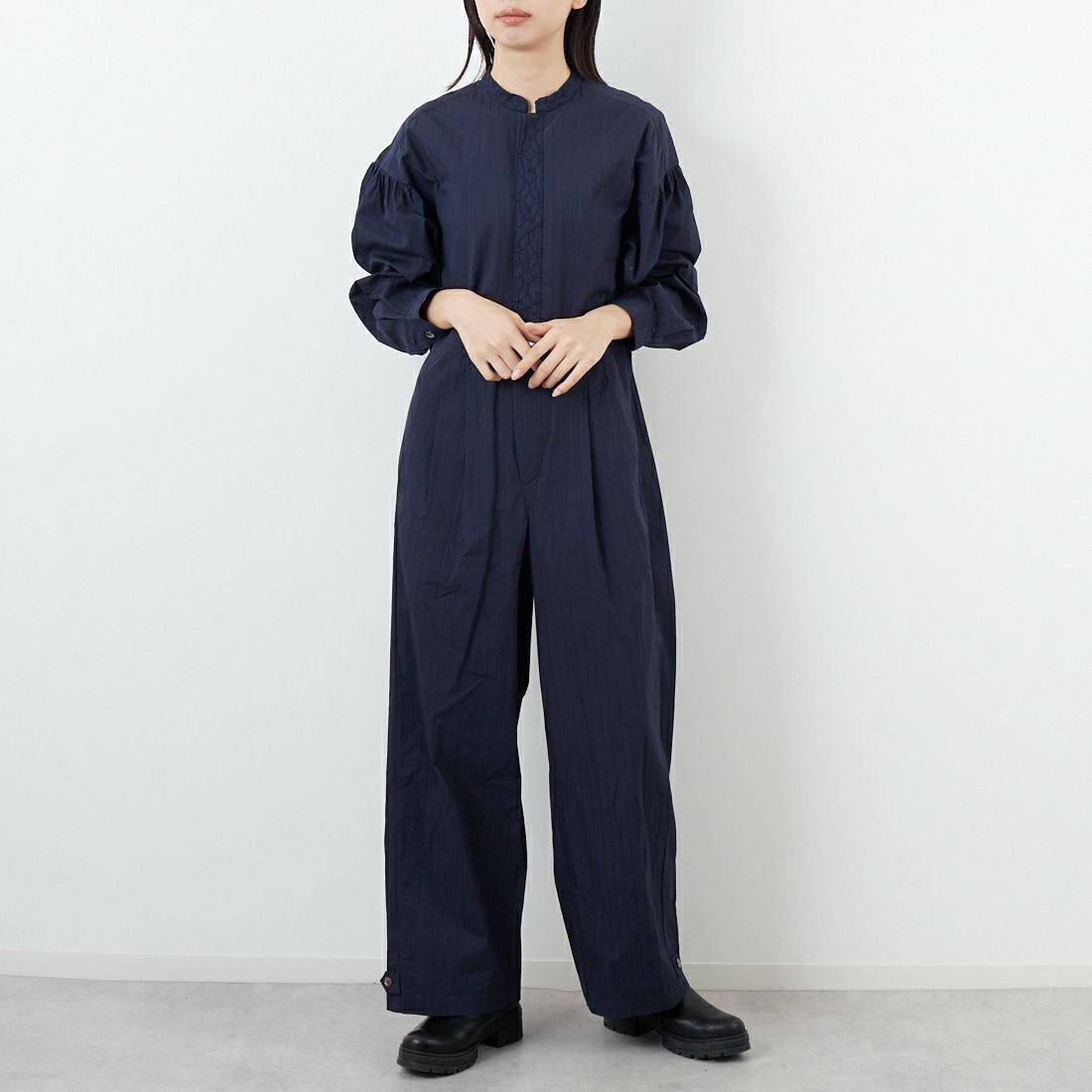 ne Quittez pas [ヌキテパ] ポプリンドビーストライプオールインワン [010852FD2] 79 NAVY &&モデル身長：162cm 着用サイズ：S&&