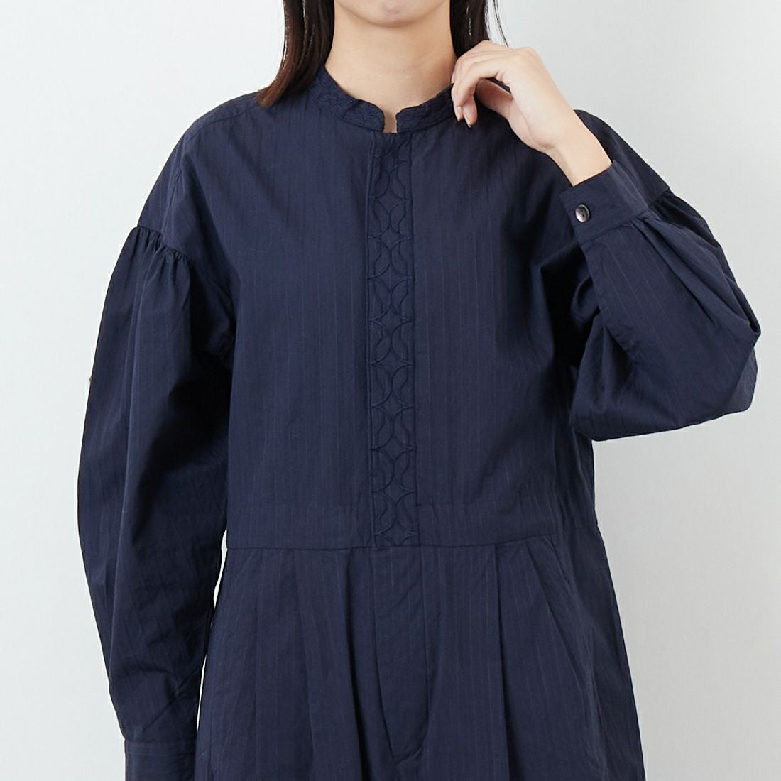 ne Quittez pas [ヌキテパ] ポプリンドビーストライプオールインワン [010852FD2] 79 NAVY &&モデル身長：162cm 着用サイズ：S&&