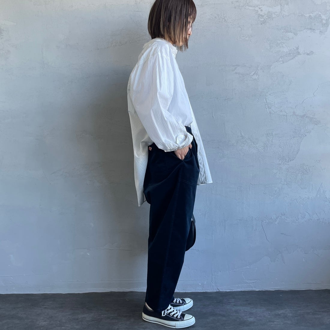 DANTON [ダントン] ストレッチコーデュロイ イージーパンツ [JD-2540SRC] DK.BLUE &&モデル身長：158cm 着用サイズ：36&&