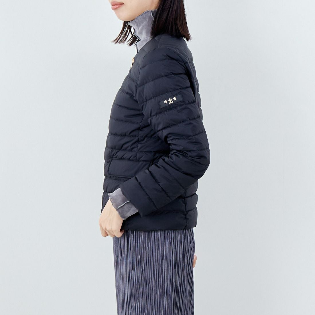 TATRAS [タトラス] NOKO ライトダウンジャケット [LJXA0027013588] BLACK &&モデル身長：162cm 着用サイズ：2&&