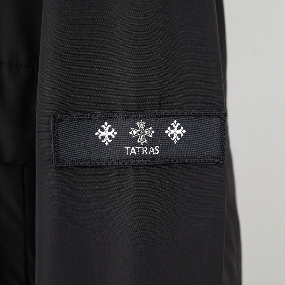TATRAS [タトラス] CAGLIO フードブルゾン [MJXA0115033588] BLACK