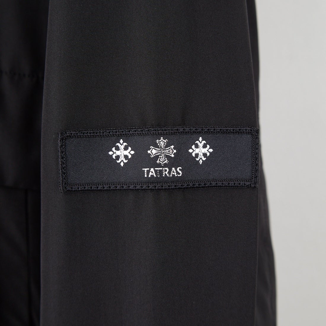 TATRAS [タトラス] CAGLIO フードブルゾン [MJXA0115033588] BLACK