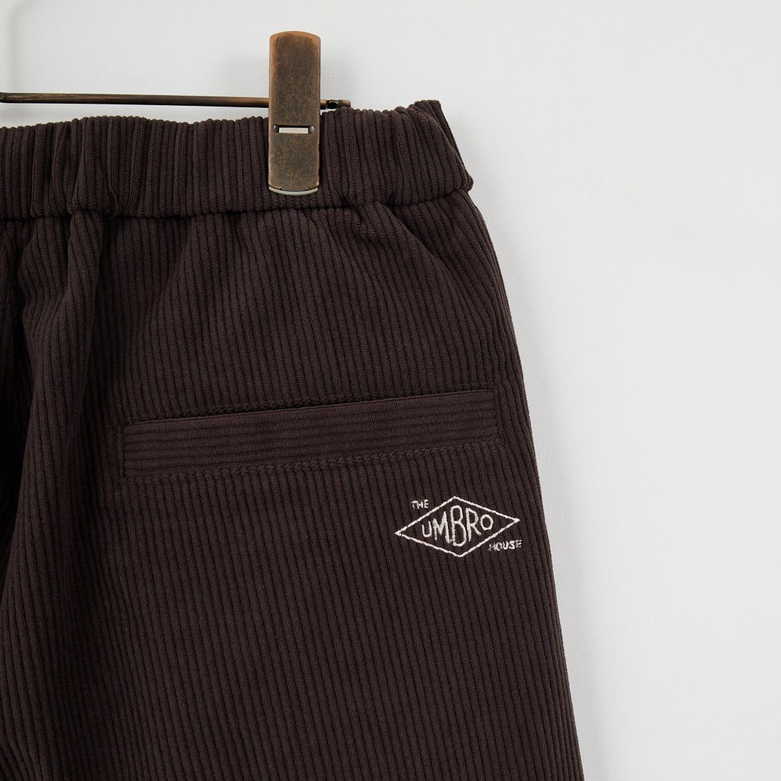 UMBRO HOUSE [アンブロハウス] コーデュロイトラックパンツ [UMHO25AW-PT01] BROWN