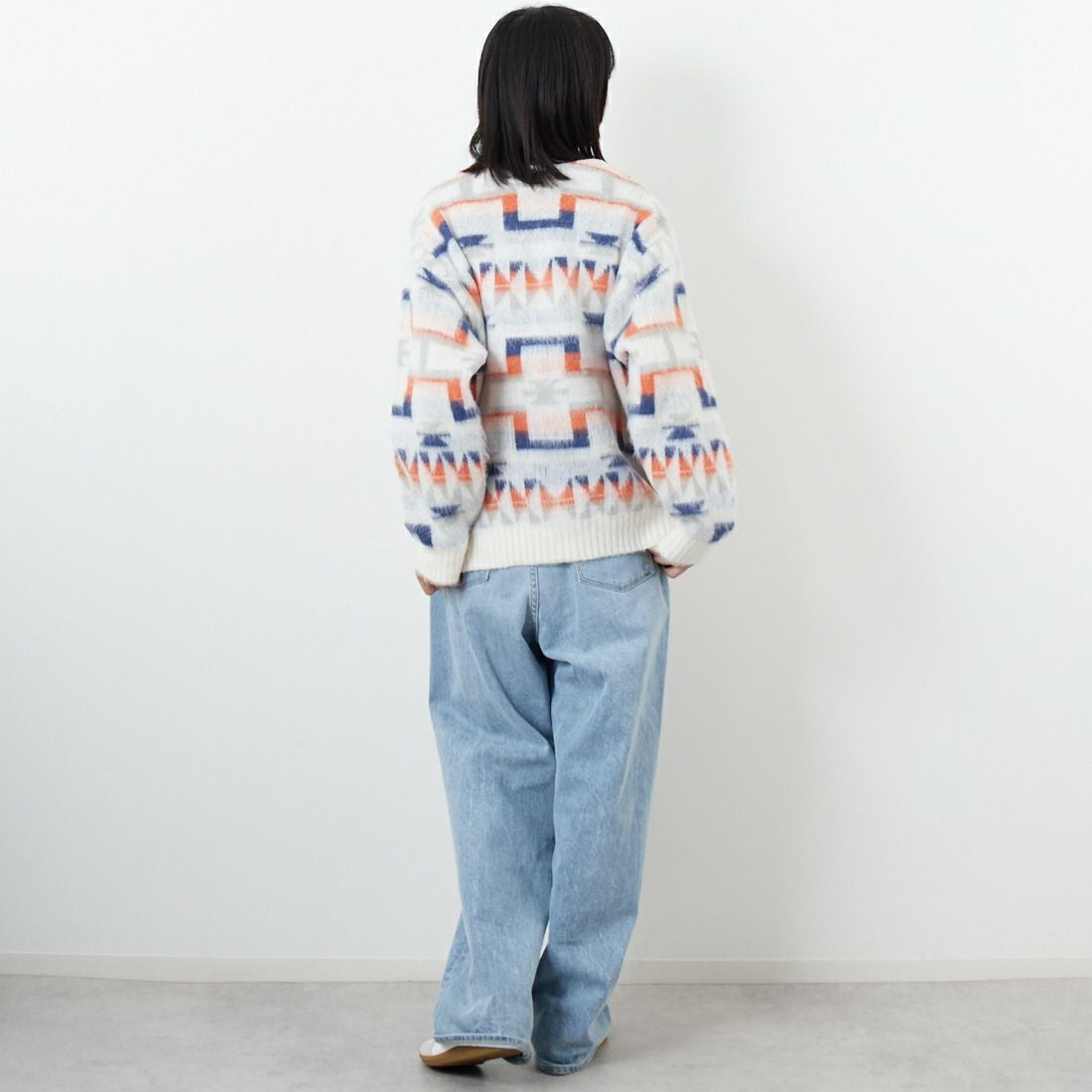 Jf Ready Made [ジェイエフレディメイド] バルキージャガードカーディガン [254AN2CD022JF] WHT &&モデル身長：162cm 着用サイズ：F&&