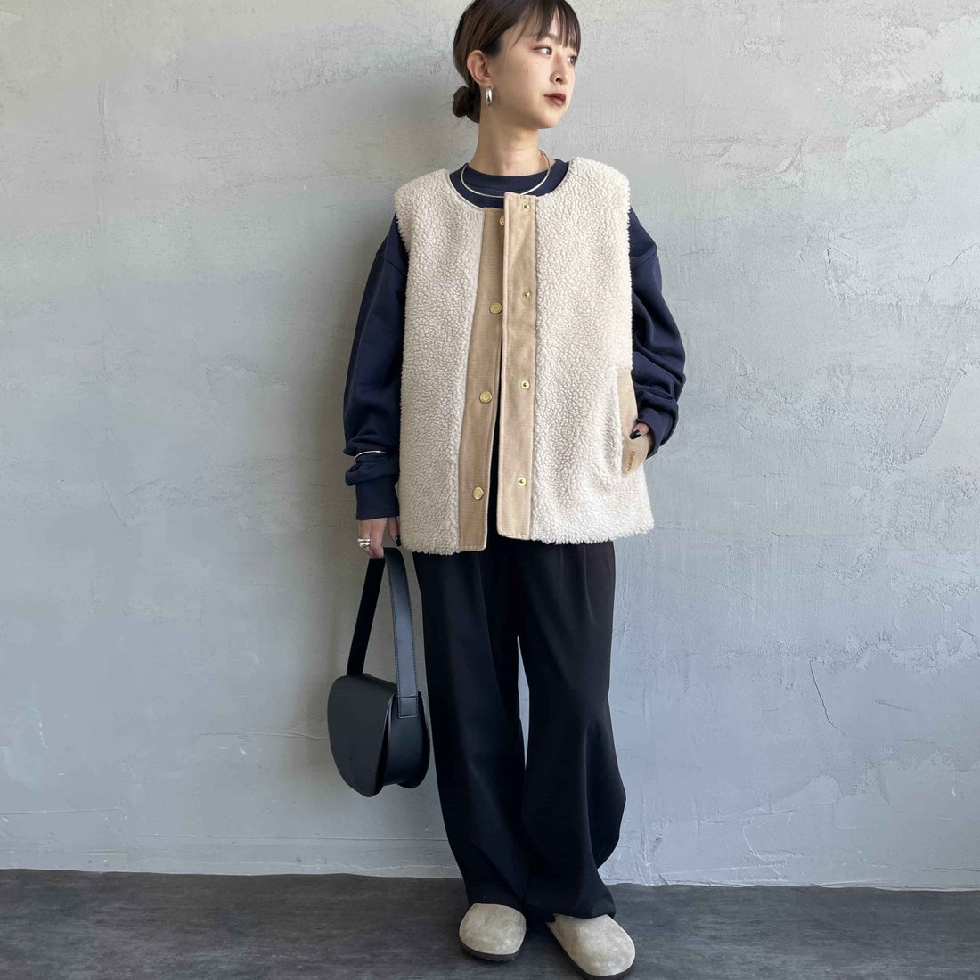 Barbour [バブアー] DULSIE LINER テディフリース ライナーボアベスト [LLI0016] ECRU/ANCIE &&モデル身長：150cm 着用サイズ：10&&