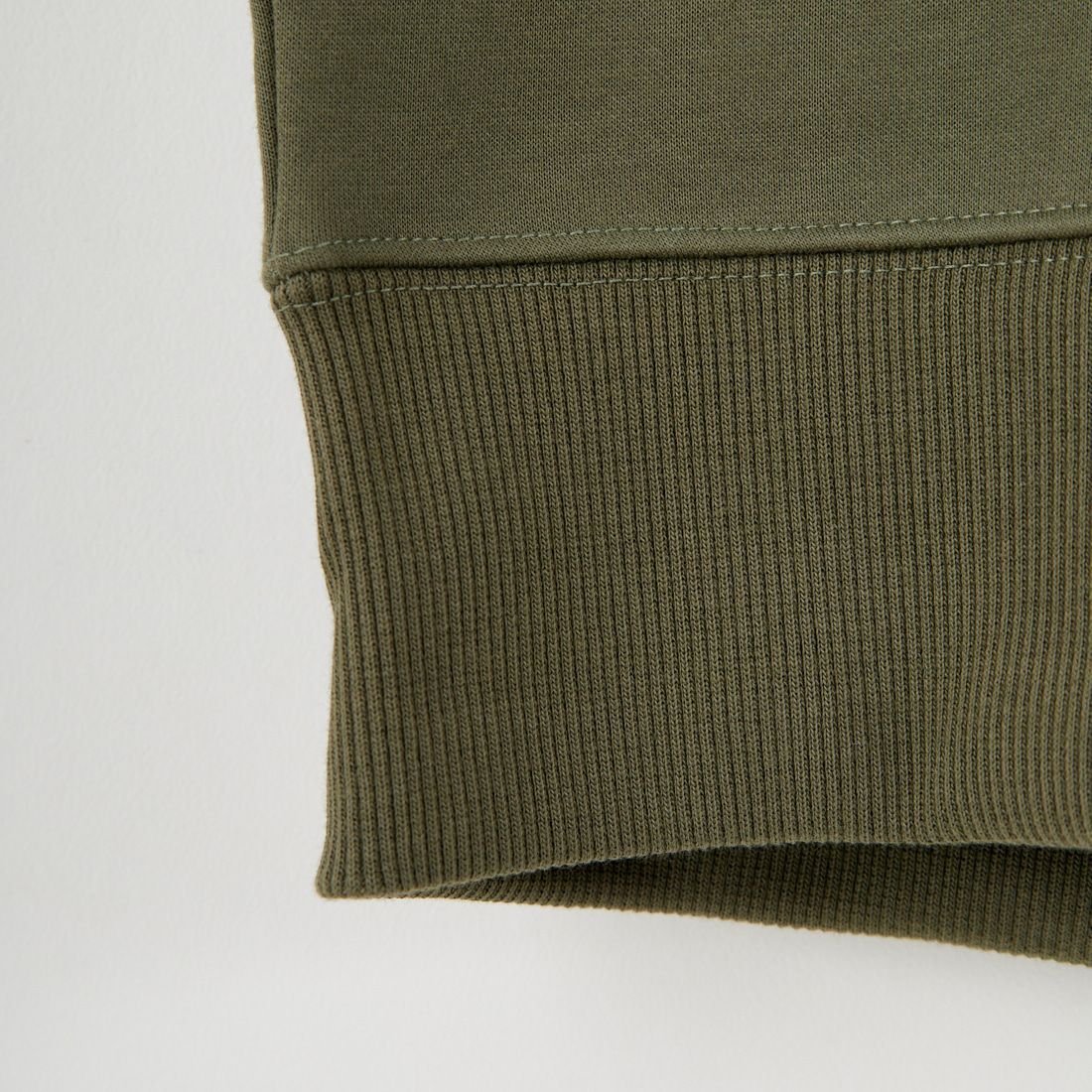 FRED PERRY [フレッドペリー] ローレルリースロゴ刺繍 クルーネックスウェット [M4727] W19 LAUREL