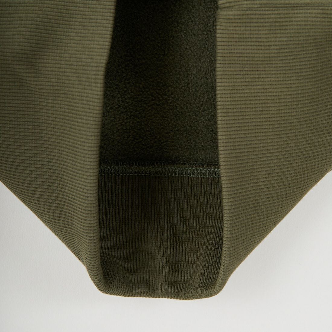 FRED PERRY [フレッドペリー] ローレルリースロゴ刺繍 クルーネックスウェット [M4727] W19 LAUREL