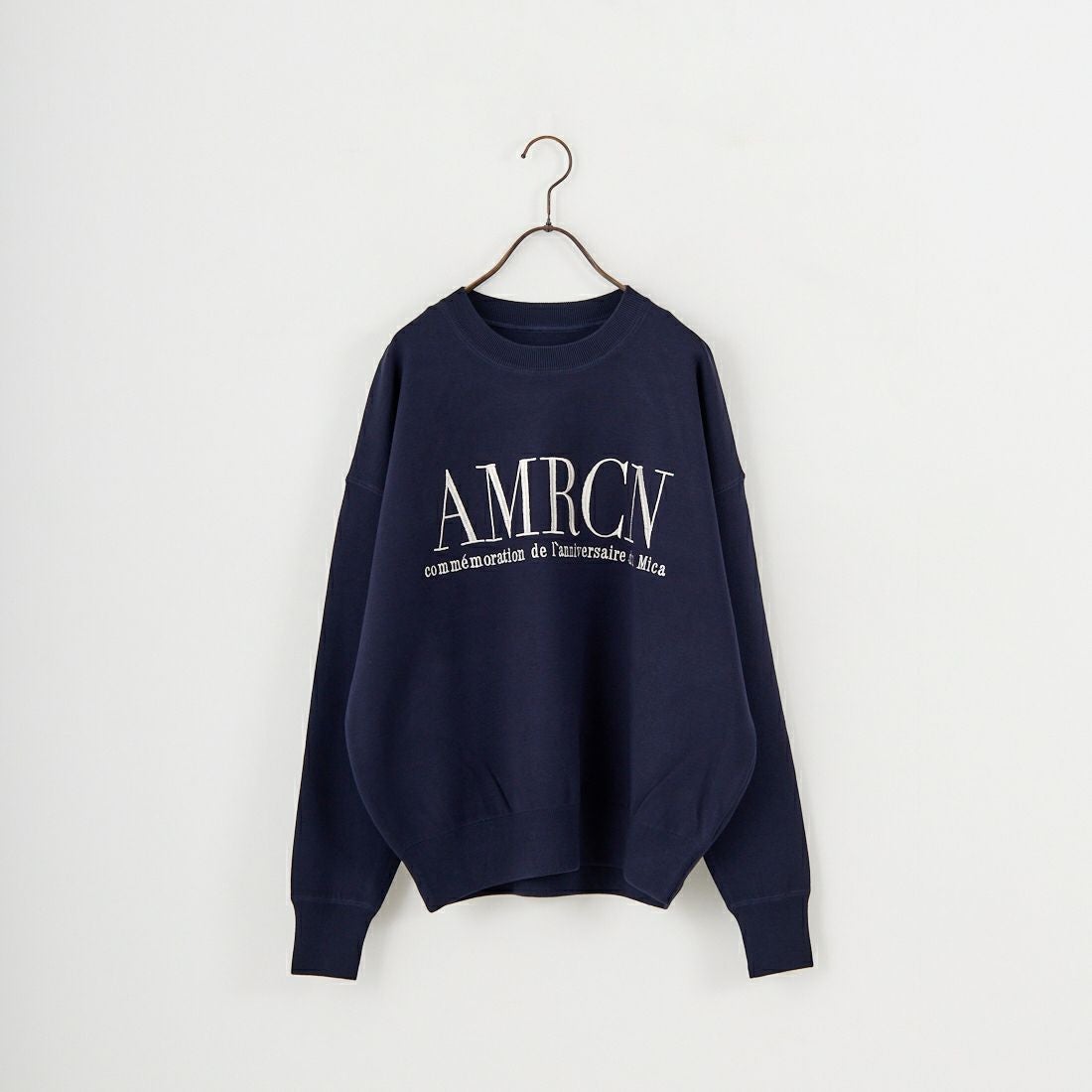 MICA&DEAL [マイカアンドディール] AMERICANA×MICA クルーネック刺繍ニット [0125308272] NAVY