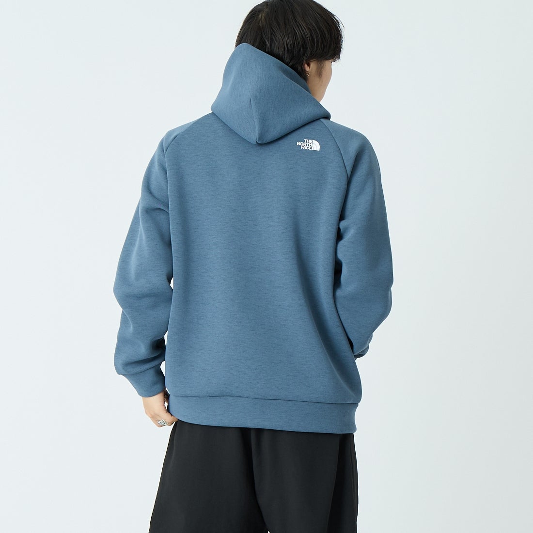 THE NORTH FACE [ザ ノースフェイス] テックエアースウェットフーディ [NT62583] SL &&モデル身長：179cm 着用サイズ：L&&