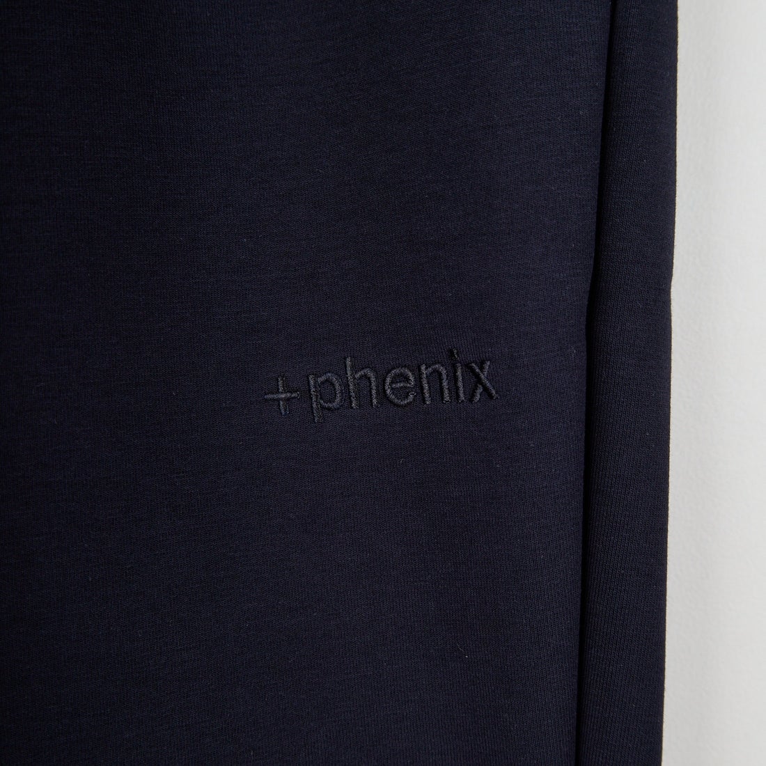 +phenix [プラスフェニックス] 別注 ダンボールニット ジョガーパンツ [POB-25080IN-JF] NAVY