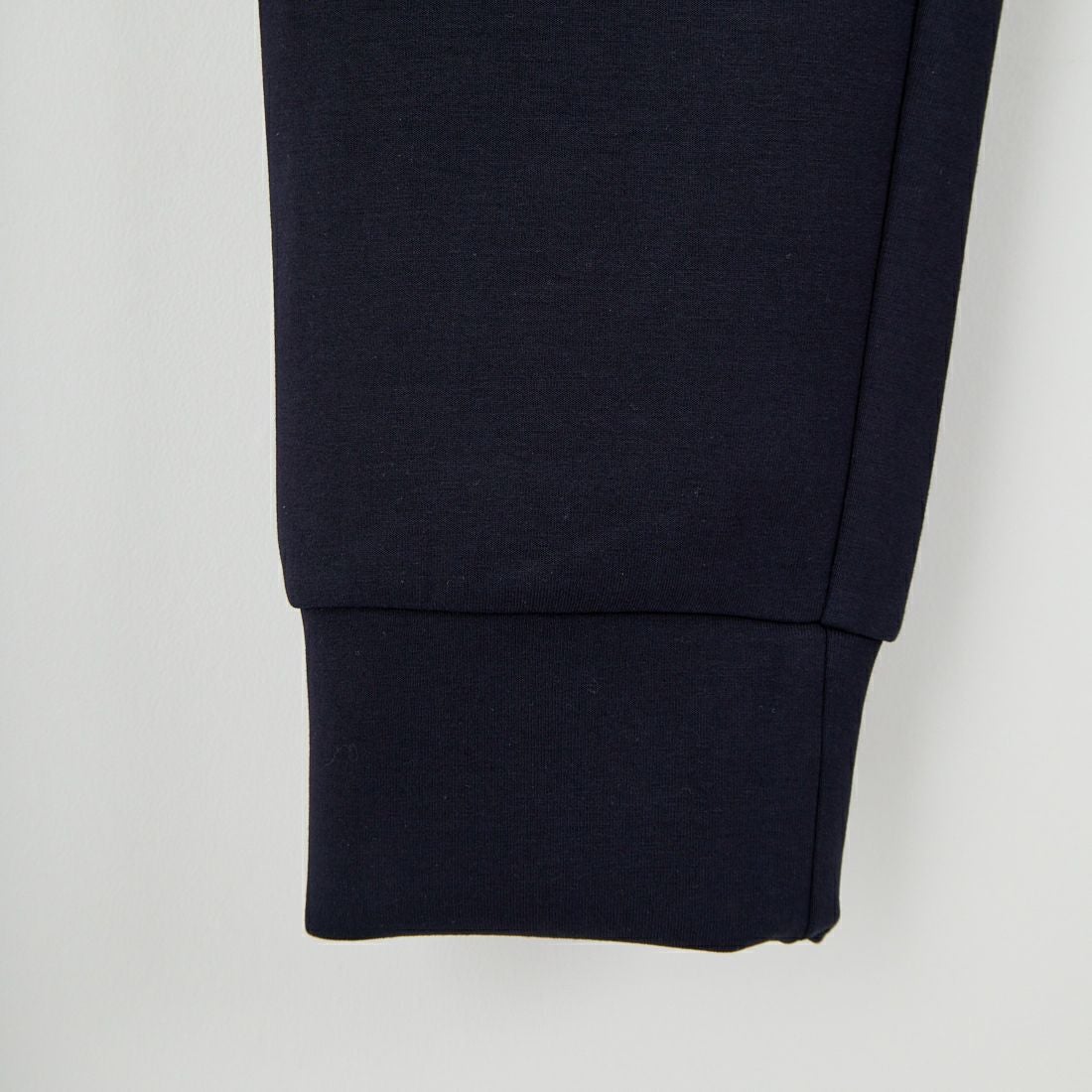 +phenix [プラスフェニックス] 別注 ダンボールニット ジョガーパンツ [POB-25080IN-JF] NAVY