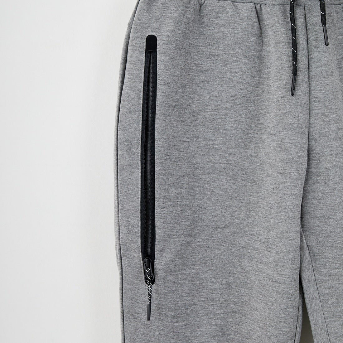 +phenix [プラスフェニックス] 別注 ダンボールニット ジョガーパンツ [POB-25080IN-JF] GRAY