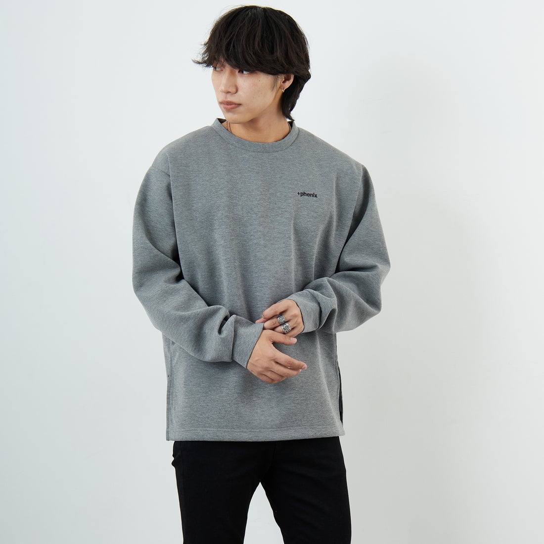 GRAY&&モデル身長：179cm 着用サイズ：XL&&