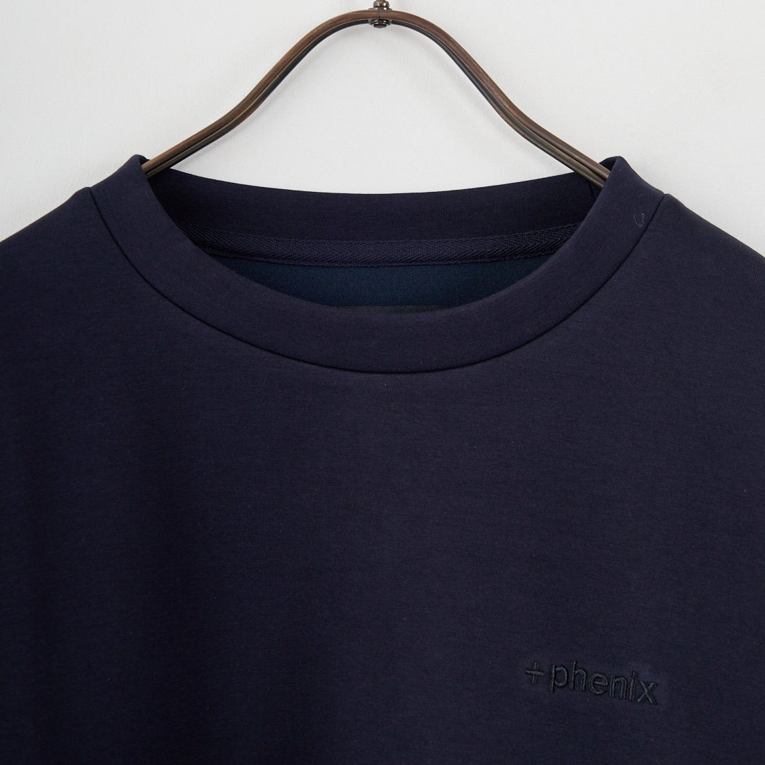 +phenix [プラスフェニックス] 別注 ダンボールニット サイドジップクルーネックスウェット [POO-25082IN-JF] NAVY