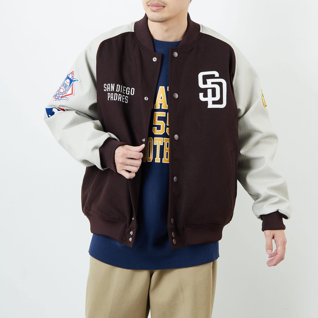 Fanatics [ファナティクス] 別注 MLBロゴワッペン メルトンスタジャン [ML2325FW0007-JF] BROWN SD &&モデル身長：168cm 着用サイズ：L&&