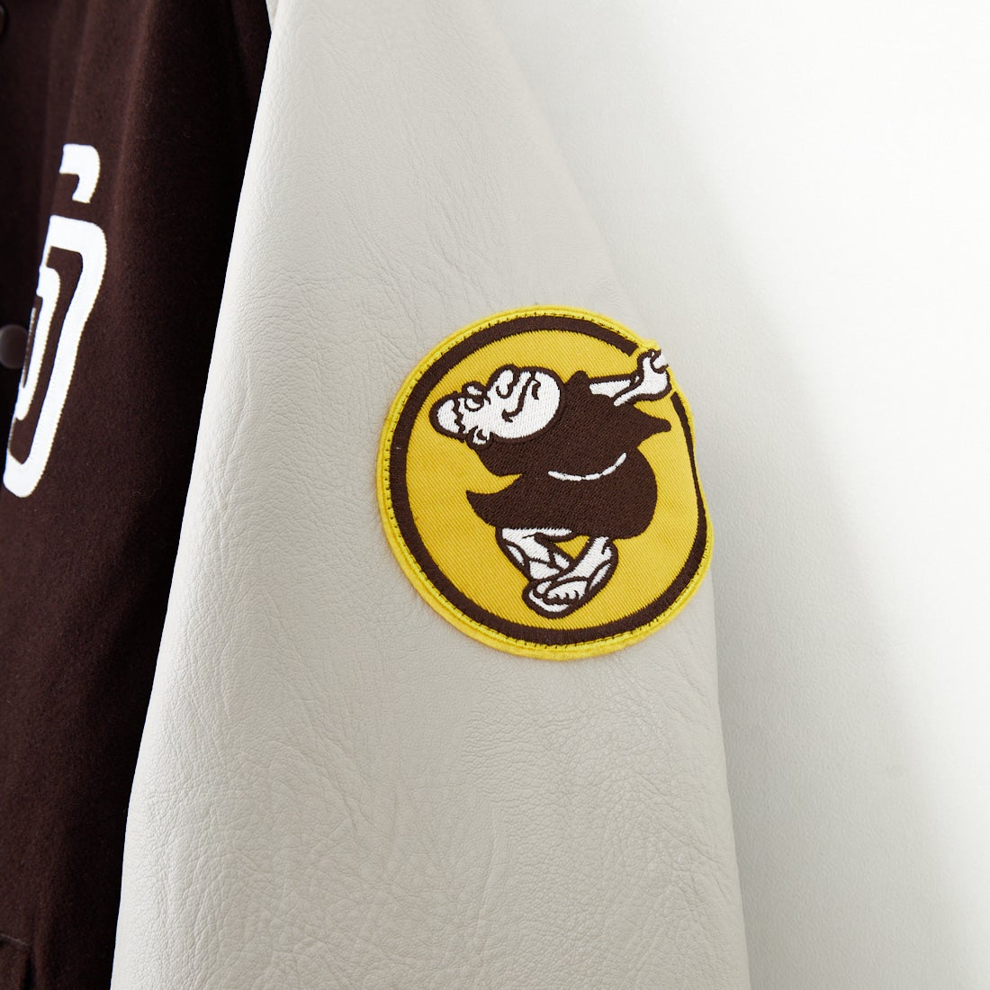 Fanatics [ファナティクス] 別注 MLBロゴワッペン メルトンスタジャン [ML2325FW0007-JF] BROWN SD