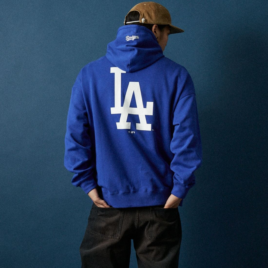 Fanatics [ファナティクス] 別注 MLBロゴ バックプリント スウェットパーカー [ML0625FW0006-JF]