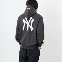 CHR NY&&モデル身長：179cm 着用サイズ：L&&