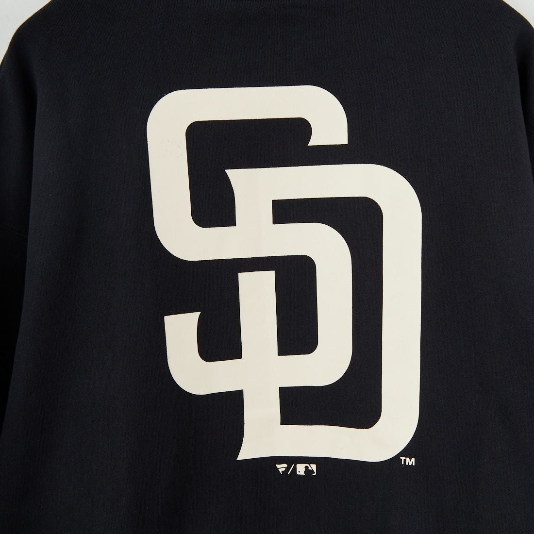 Fanatics [ファナティクス] 別注 MLBロゴ バックプリント スウェットパーカー [ML0625FW0006-JF] BLACK SD