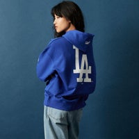 ROYAL LA&&モデル身長：162cm 着用サイズ：S&&