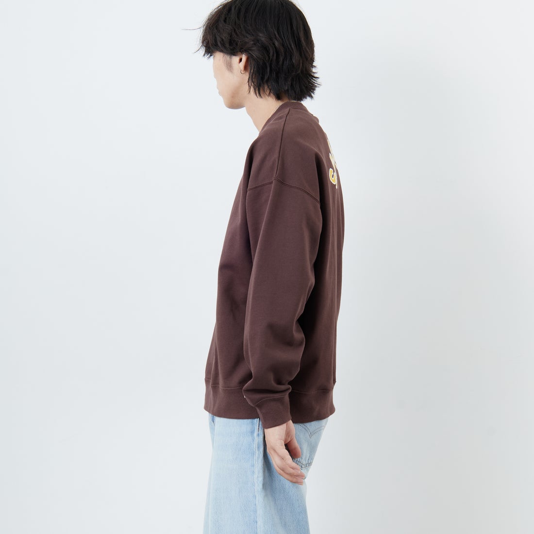 Fanatics [ファナティクス] 別注 MLBロゴ バックプリントスウェット [ML0525FW0004-JF] BROWN SD &&モデル身長：179cm 着用サイズ：L&&