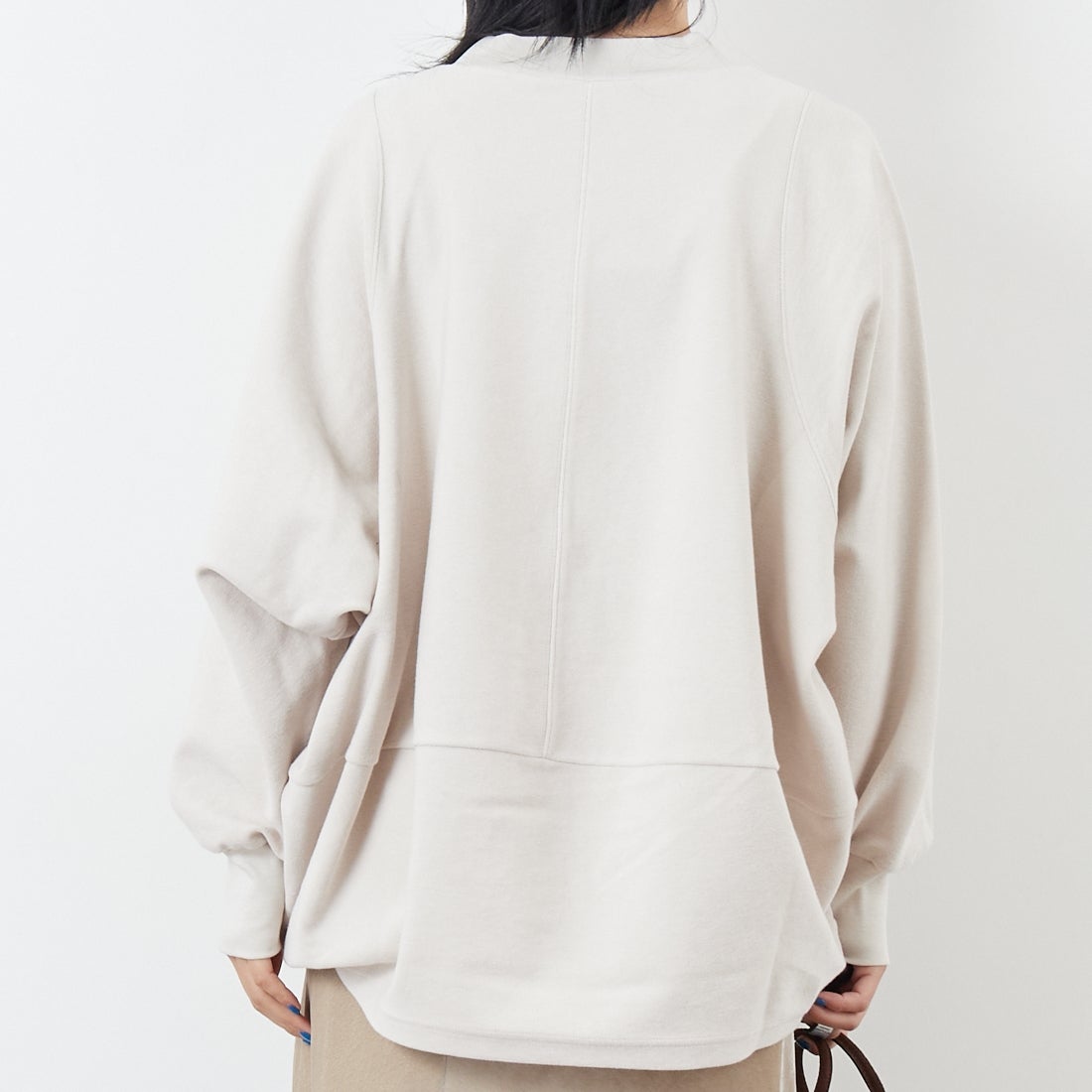 STELLA CIFFON [ステラシフォン] オーガニックコットンパイルトップス [ST3-26504] 60 BEIGE &&モデル身長：167cm 着用サイズ：36&&