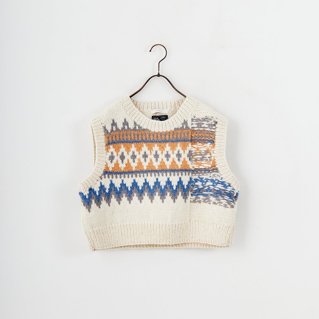 NEPAL HANDKNIT [ネパールハンドニット] ジャガードベスト [12568-NP] ﾎﾜｲﾄ/ﾌﾞﾙｰ