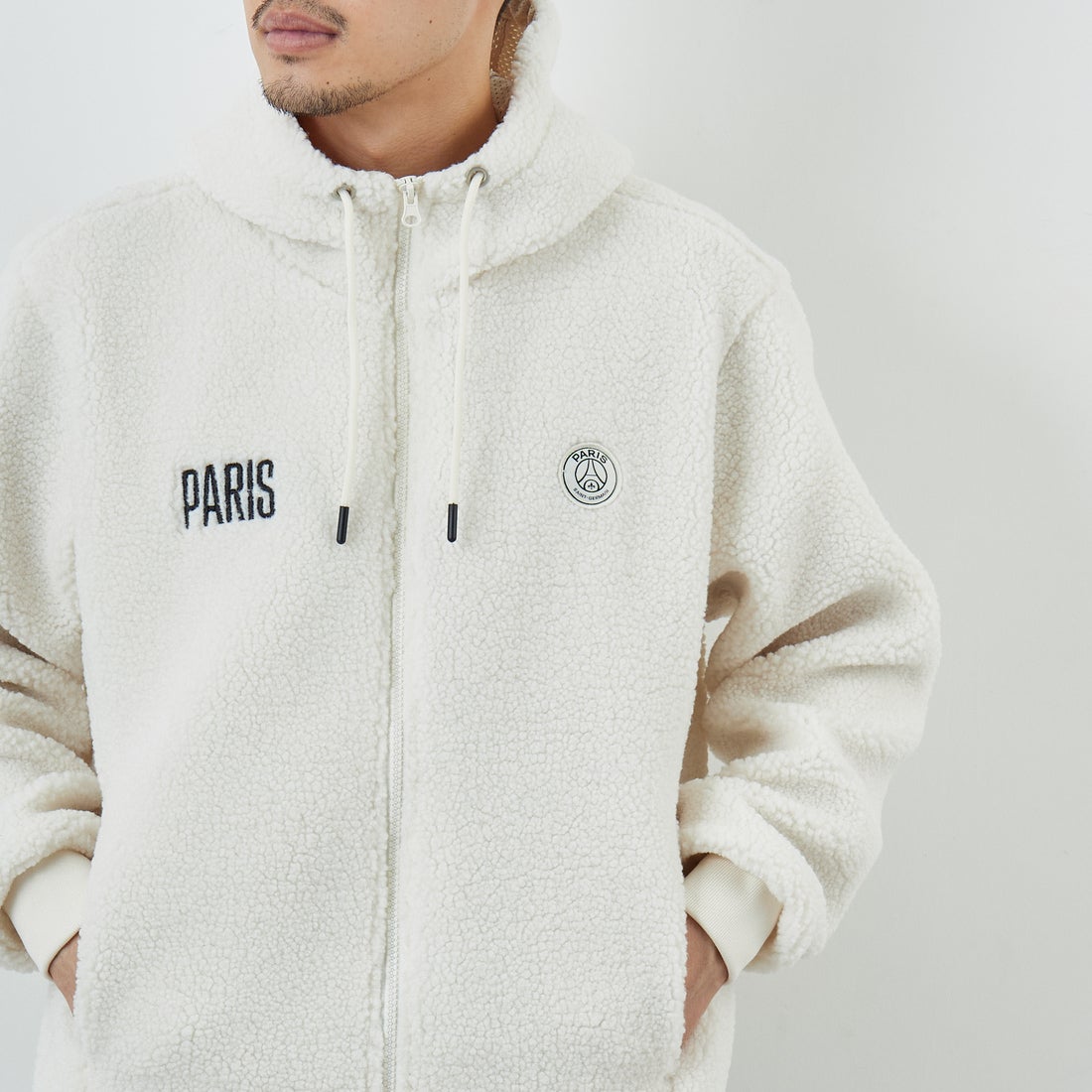 PARIS SAINT-GERMAN [パリ・サンジェルマン] PSG ロゴ刺繍ボアフーディ