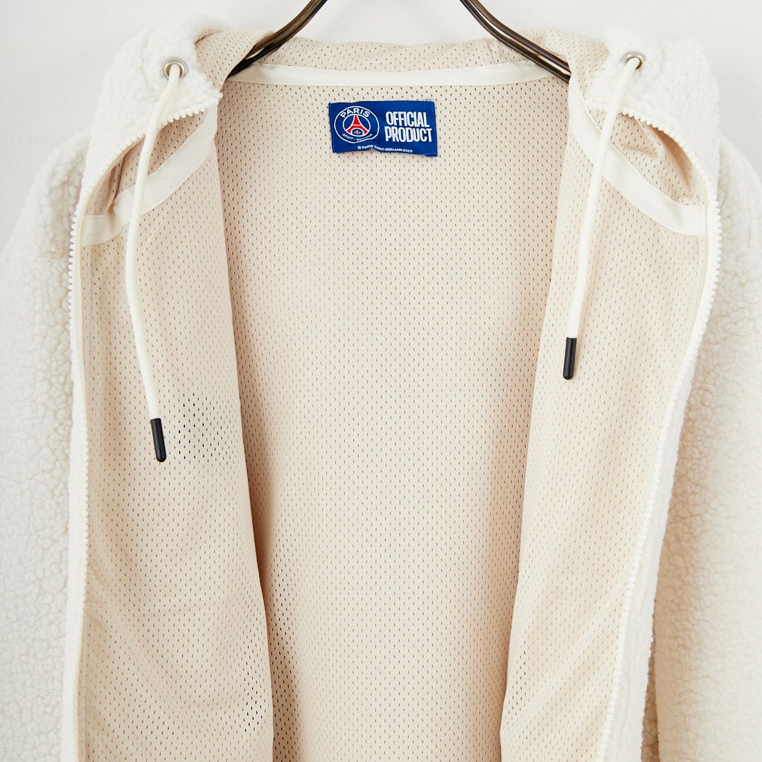 PARIS SAINT-GERMAN [パリ・サンジェルマン] PSG ロゴ刺繍ボアフーディ [PS2325FW0001] BEIGE