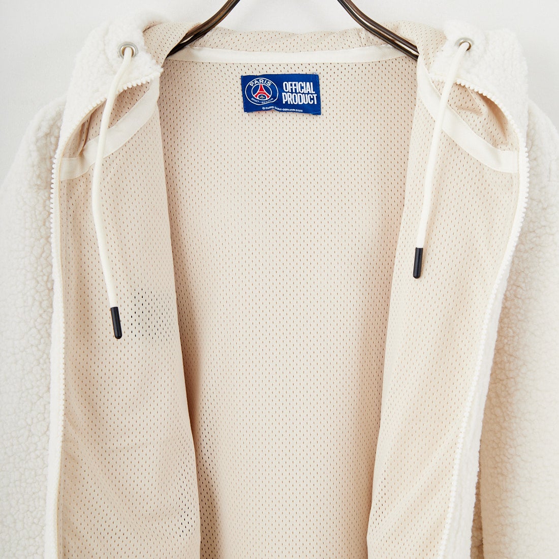 PARIS SAINT-GERMAN [パリ・サンジェルマン] PSG ロゴ刺繍ボアフーディ [PS2325FW0001] BEIGE