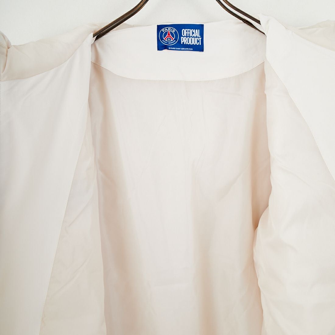 PARIS SAINT-GERMAN [パリ・サンジェルマン] PSG ロゴ刺繍ハイブリットジャケット [PS2325FW0002] IVORY