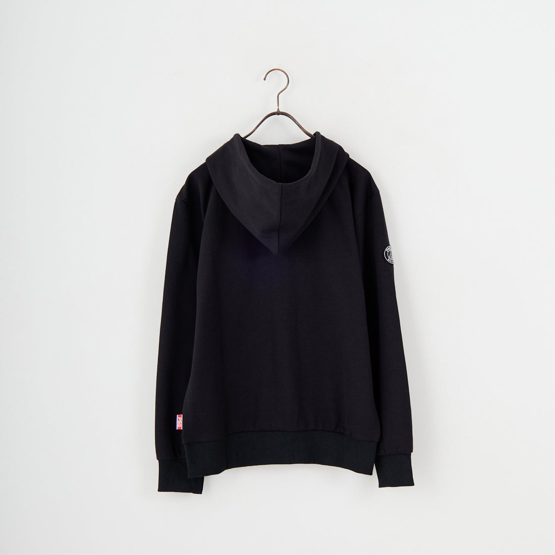 PARIS SAINT-GERMAN [パリ・サンジェルマン] PSG ロゴ刺繍テックフリースフルジップフーディ [PS0625FW0003] BLACK