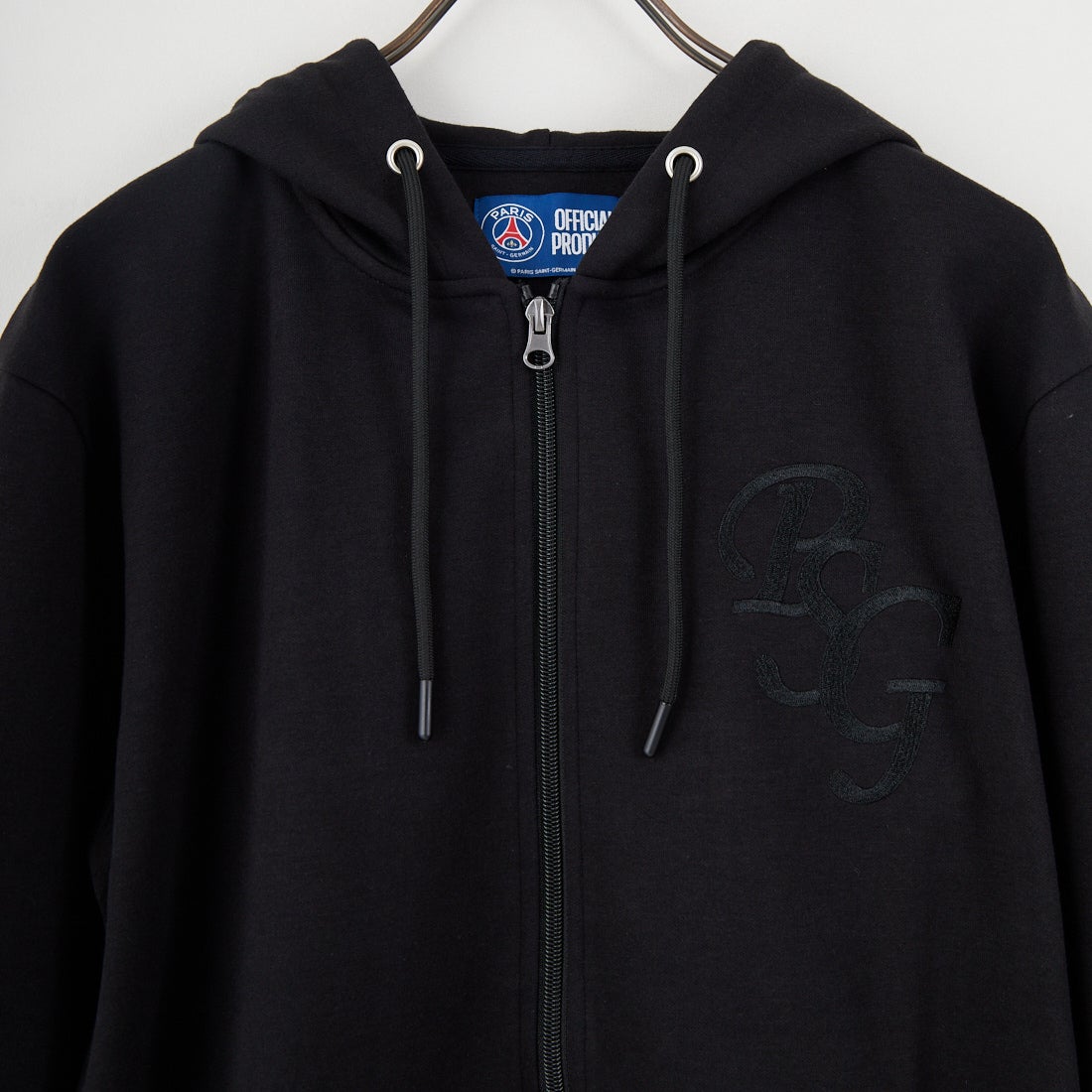 PARIS SAINT-GERMAN [パリ・サンジェルマン] PSG ロゴ刺繍テックフリースフルジップフーディ [PS0625FW0003] BLACK