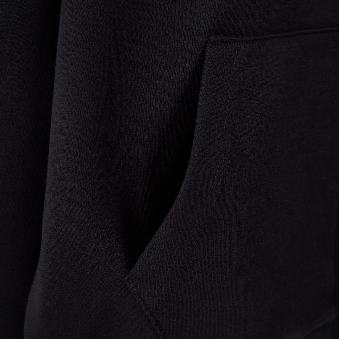 PARIS SAINT-GERMAN [パリ・サンジェルマン] PSG ロゴ刺繍テックフリースフルジップフーディ [PS0625FW0003] BLACK