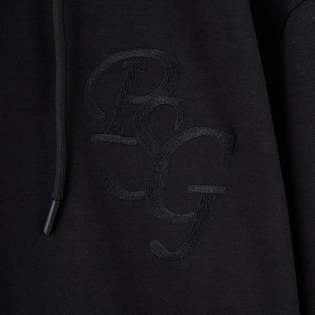 PARIS SAINT-GERMAN [パリ・サンジェルマン] PSG ロゴ刺繍テックフリースフルジップフーディ [PS0625FW0003] BLACK