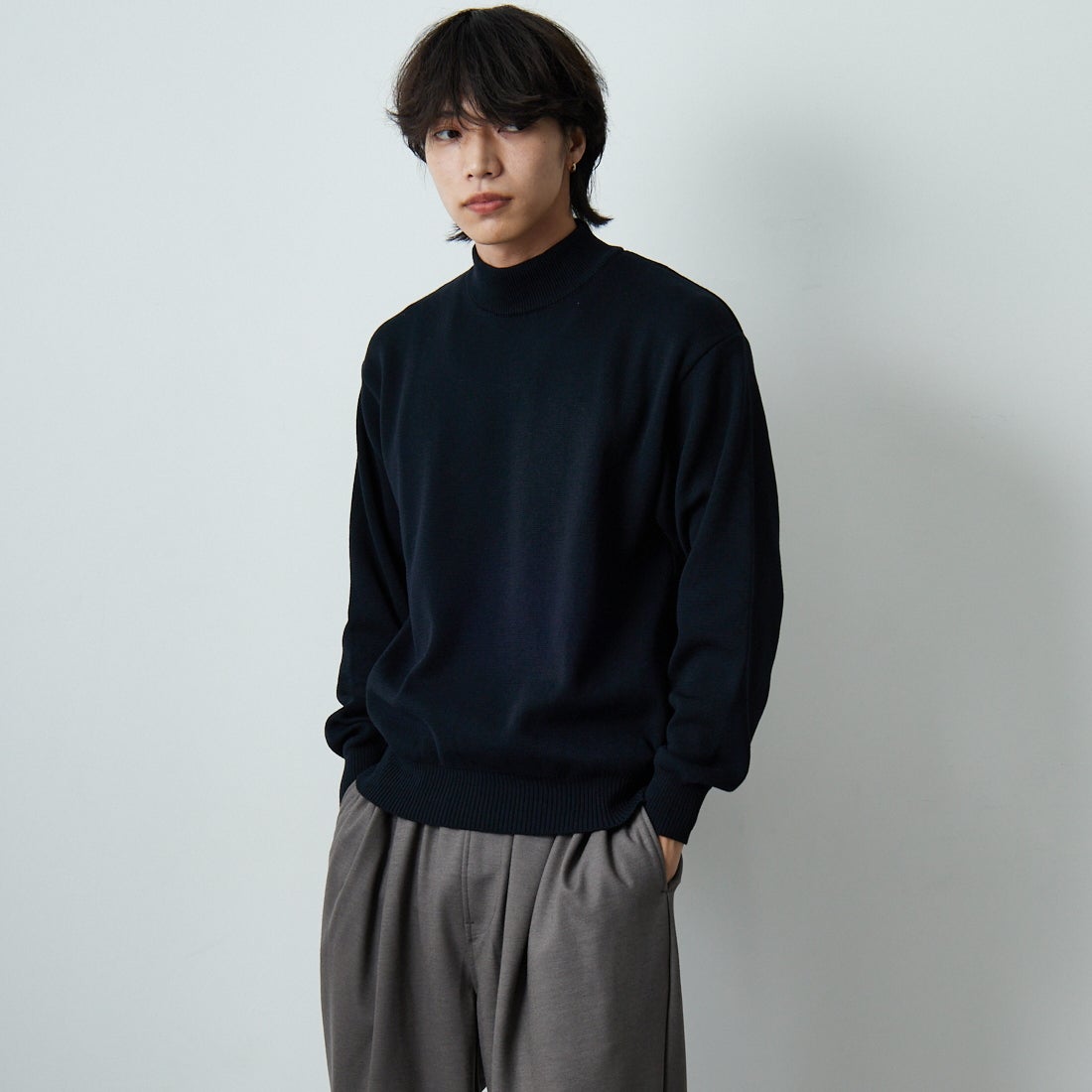 BLACK&&モデル身長：179cm 着用サイズ：M&&