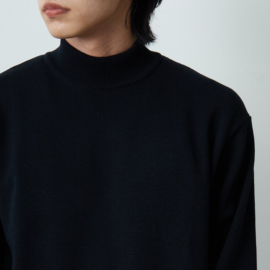Noir Fabrik [ヌワールファブリック] ミラノリブモックネックニット [NF-254-069] BLACK &&モデル身長：179cm 着用サイズ：M&&