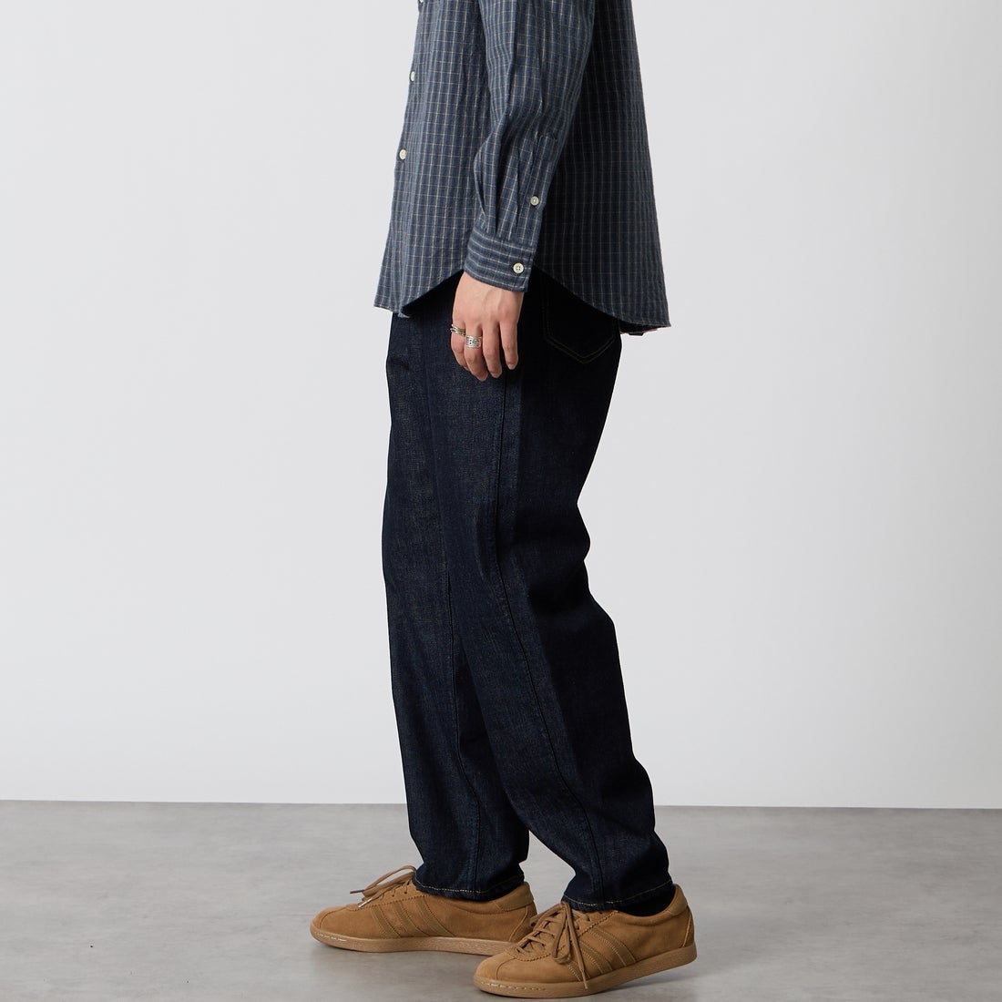 YANUK [ヤヌーク] PREMIUM2 ルーズテーパード BARNY/バーニー [57253060] POW &&モデル身長：177cm 着用サイズ：28&&