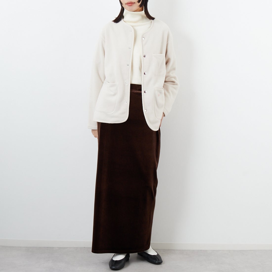 Vincent et Mireille [ヴァンソン エ ミレイユ] フリースカーディガン [VM252FL00220] 03 OFF WHT &&モデル身長：162cm 着用サイズ：36&&