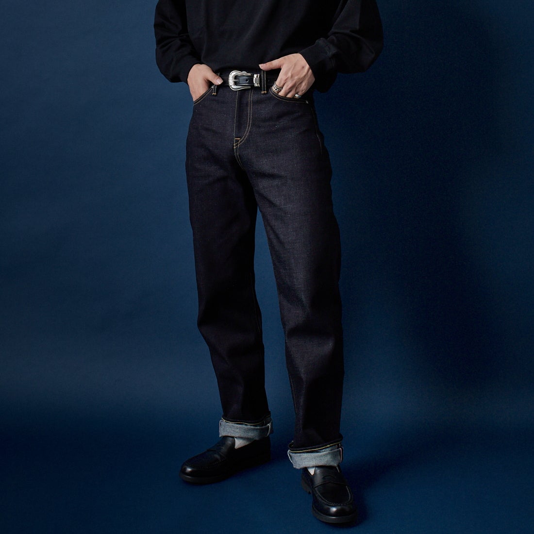 MOMOTARO JEANS [モモタロウ ジーンズ] スタンダード ストレート 14.7oz ジップフライ [MMJZ0100] INDIGO &&モデル身長：179cm 着用サイズ：28&&