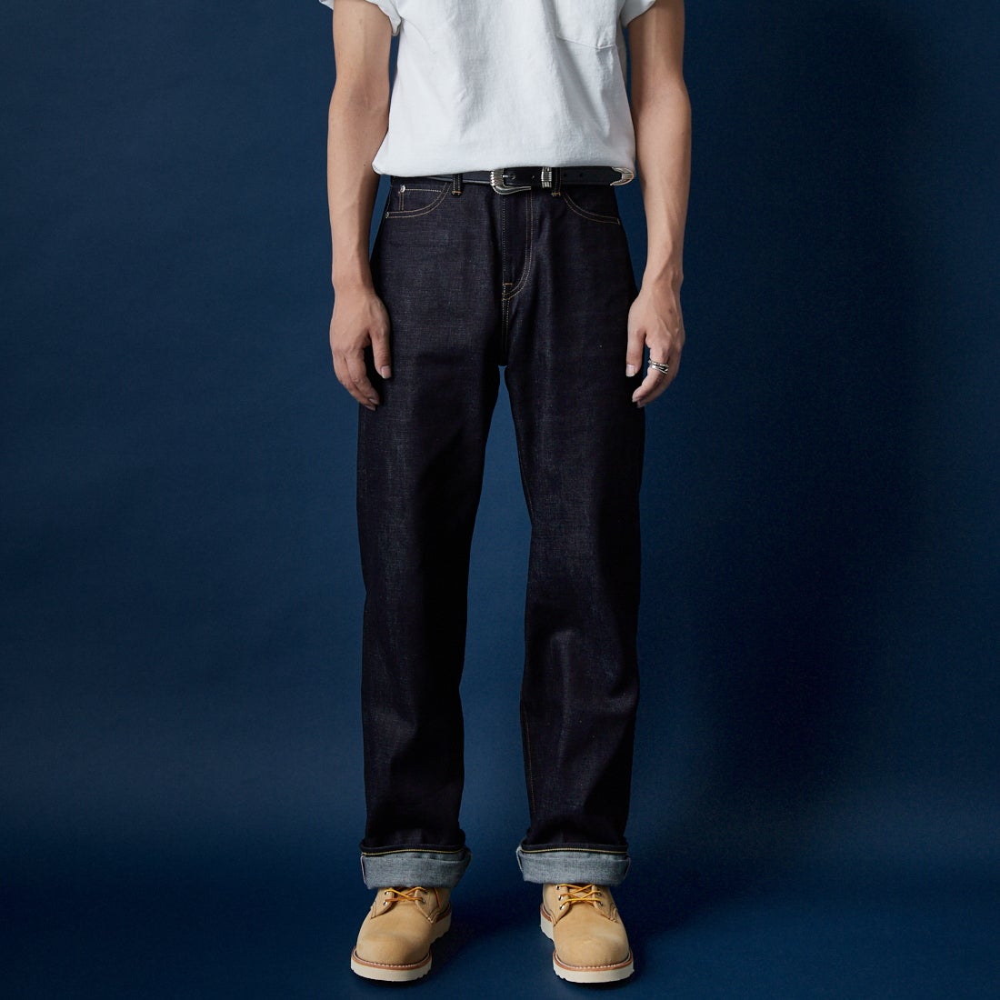 MOMOTARO JEANS [モモタロウ ジーンズ] スタンダード ワイド 14.7oz ジップフライ [MMJZ0400] INDIGO &&モデル身長：179cm 着用サイズ：28&&