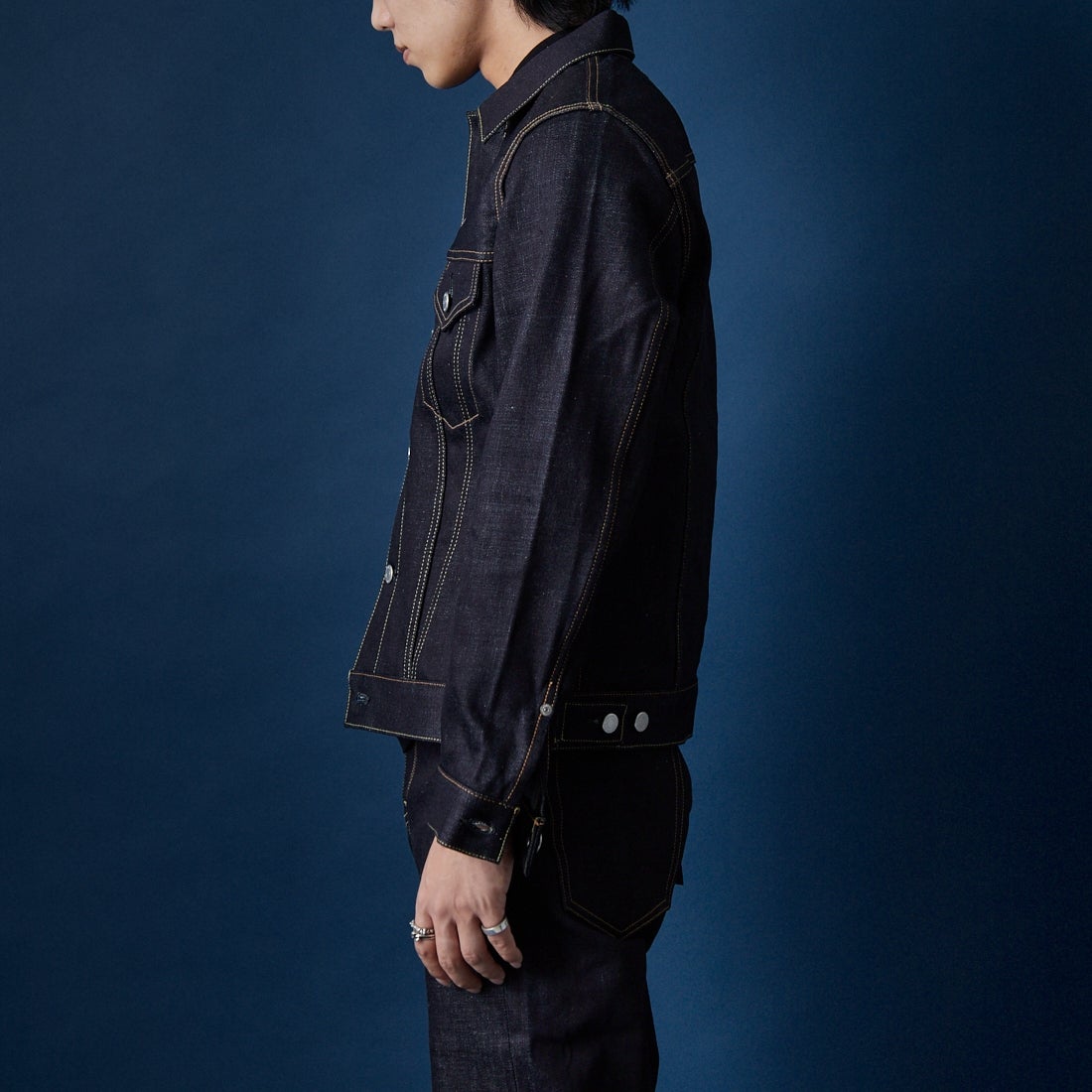 MOMOTARO JEANS [モモタロウ ジーンズ] スタンダード デニムジャケット 14.7oz [MMGJ0003] INDIGO&&モデル身長：179cm 着用サイズ：M&&