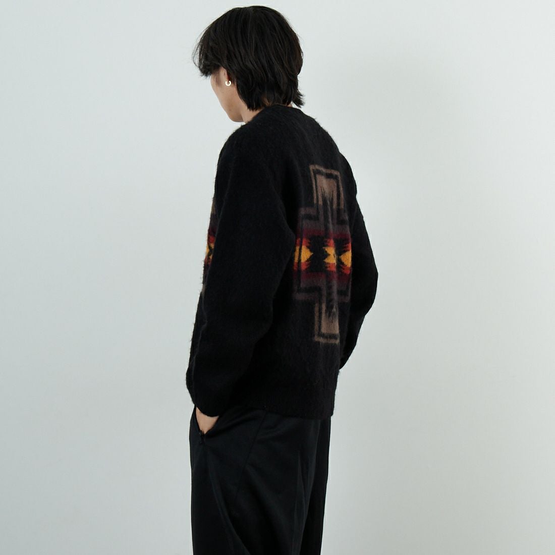 PENDLETON [ペンドルトン] シャギーカーディガン [5575-2005] 49 BLACK H &&モデル身長：179cm 着用サイズ：M&&