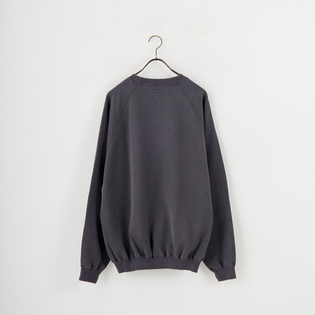 SEDAN ALL-PURPOSE [セダン オールパーパス] スプリットラグランスリーブ スウェットシャツ [SD25F-CT05] CHARCOAL