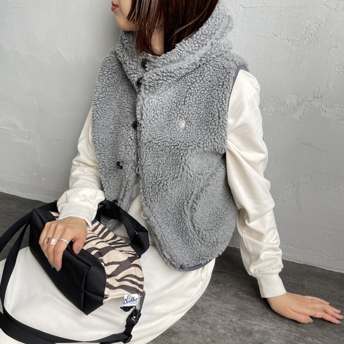DK.H.GREY&&モデル身長：159cm 着用サイズ：14&&
