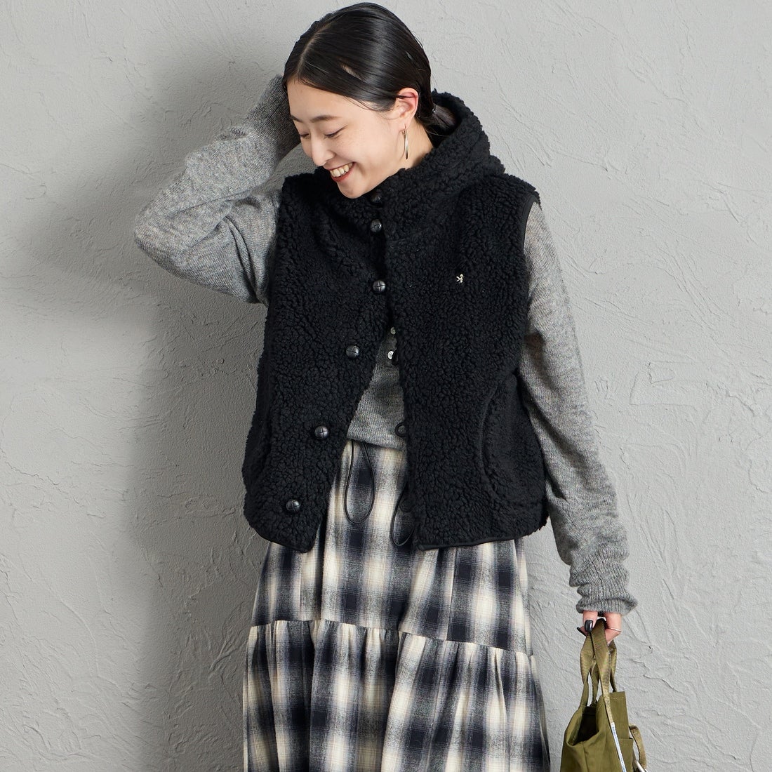 BLACK&&モデル身長：150cm 着用サイズ：14&&