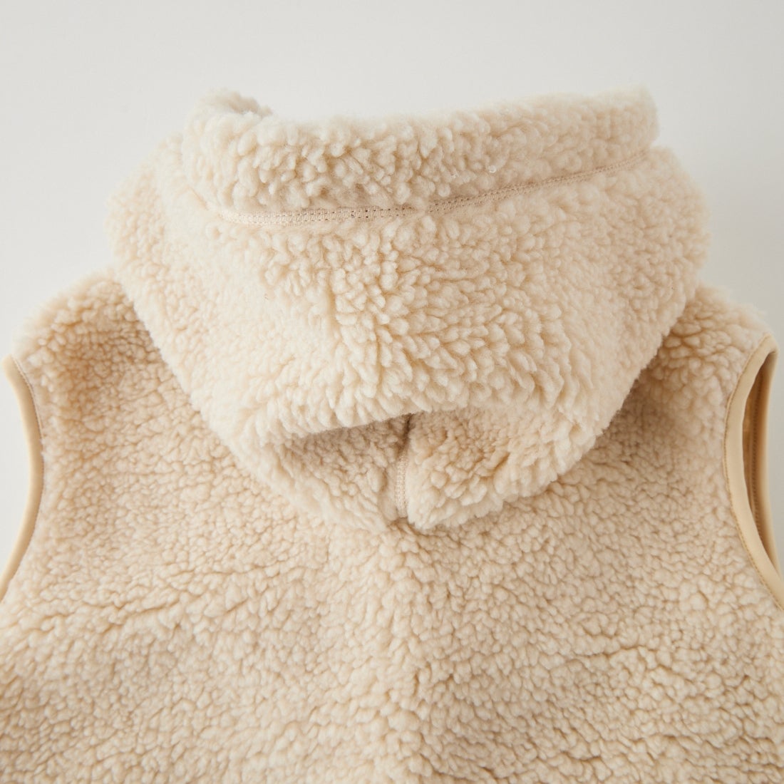 Gymphlex [ジムフレックス] ボアフーデッドショートベスト [GY-A0726BOA] OYSTER WHT