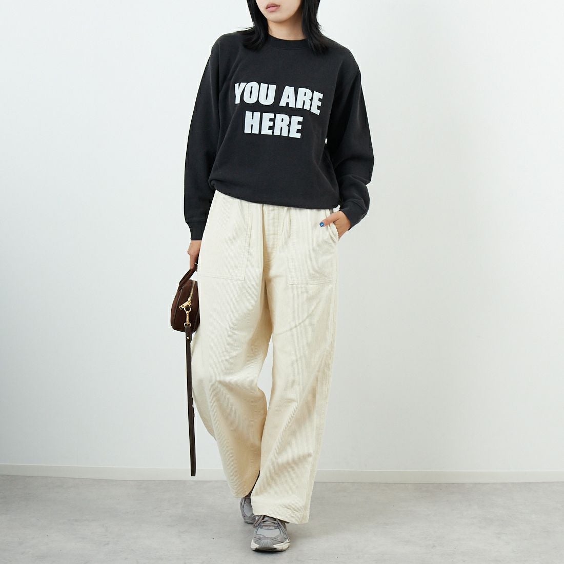 WORN FREE [ウォーン フリー] ジョン・レノン スウェット YOU ARE HERE [WFR-VTG-200003] 09 BLACK &&モデル身長：167cm 着用サイズ：S&&