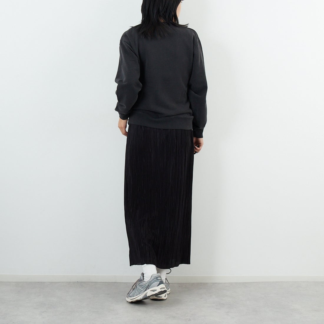 WORN FREE [ウォーン フリー] ジョン・レノン スウェット COME TOGETHER [WFR-VTG-200012] 09 BLACK &&モデル身長：167cm 着用サイズ：S&&